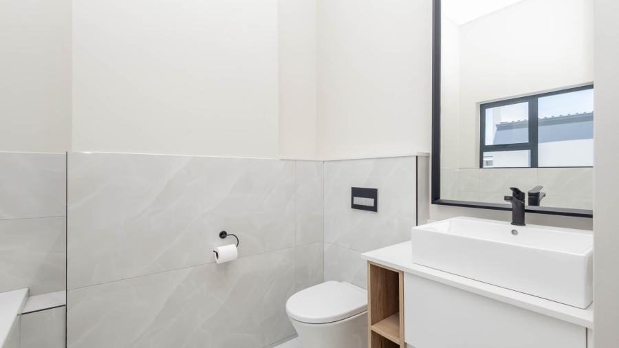 3 Bedroom Property for Sale in Sandown Western Cape